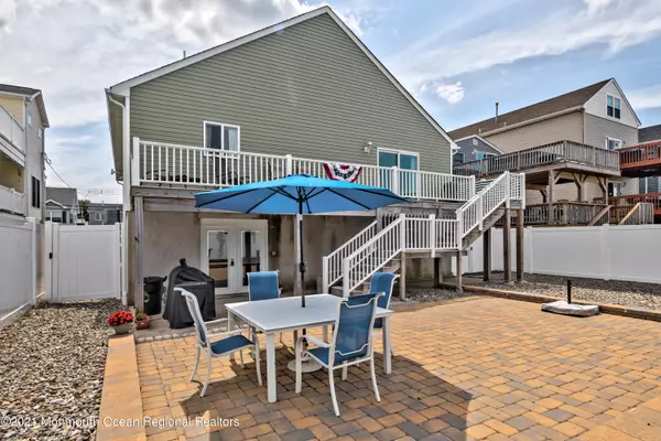 813 2nd Street, Union Beach, NJ 07735