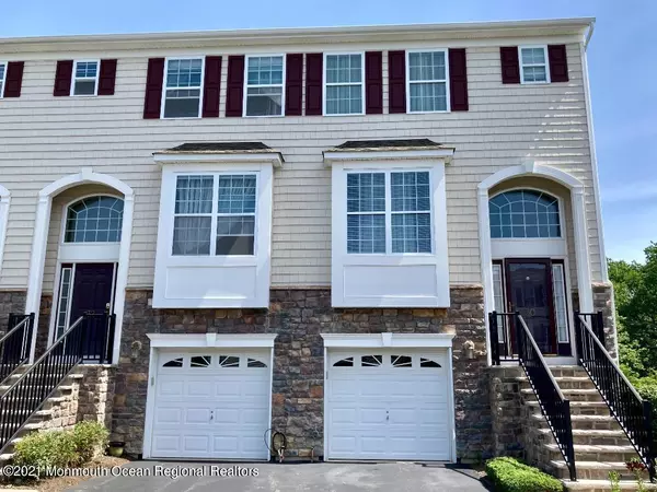 30 Daly Court, Old Bridge, NJ 08857