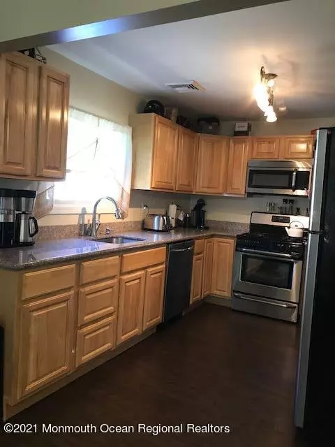 Toms River, NJ 08753,554 George Road