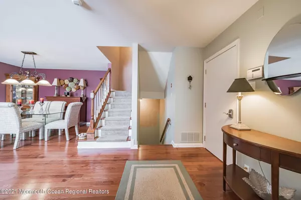 Wayne, NJ 07470,46 Warbler Drive