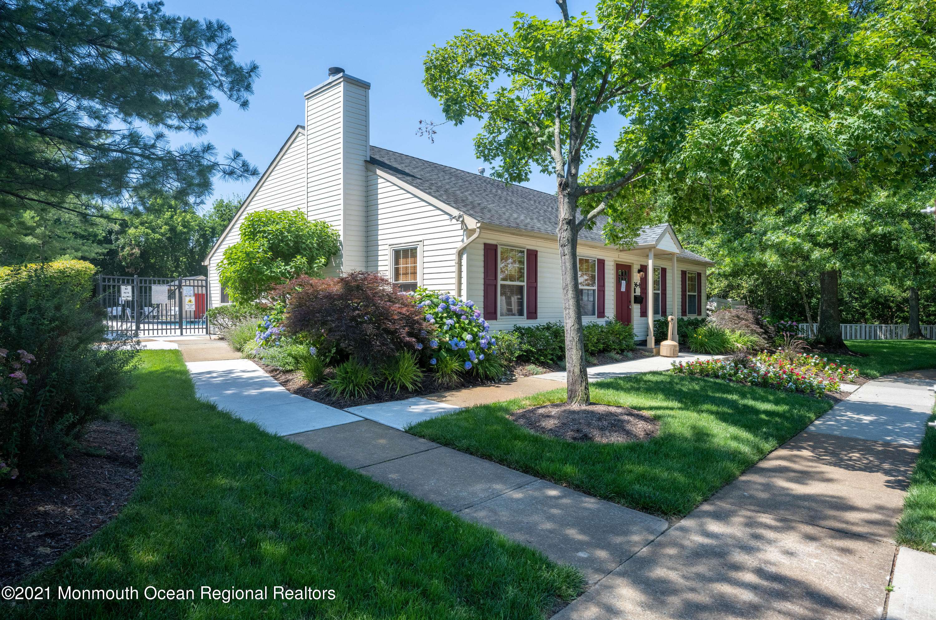 Freehold, NJ 07728,23 Remington Drive #3