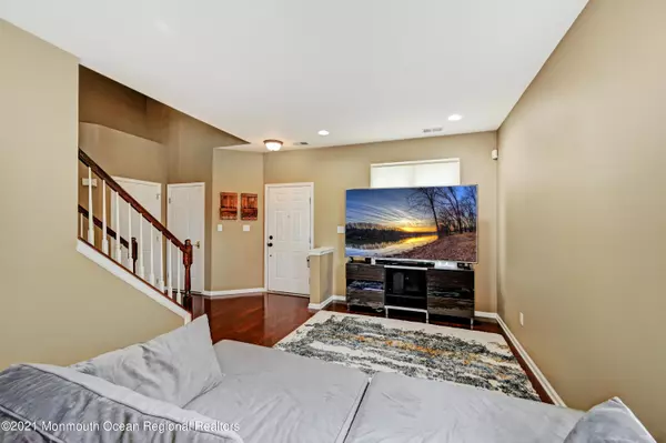 Columbus, NJ 08022,11 Elizabeth Lane