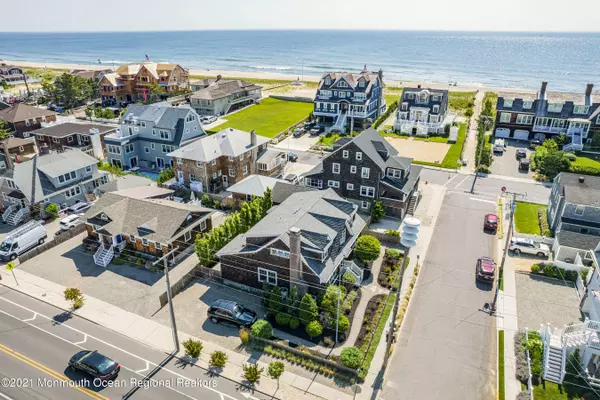 Mantoloking, NJ 08738,957 Ocean Avenue