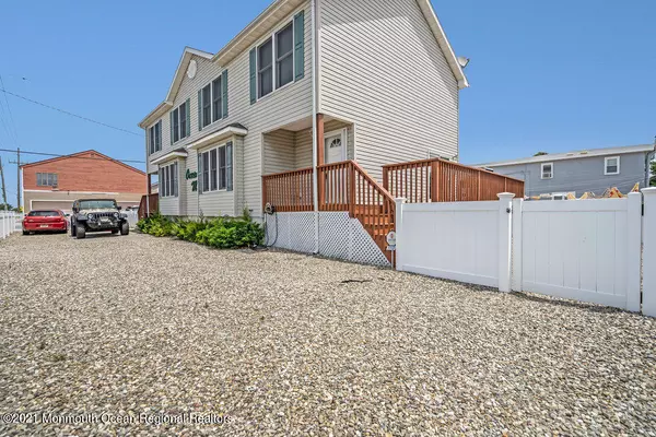 1112 Central Avenue, Seaside Park, NJ 08752