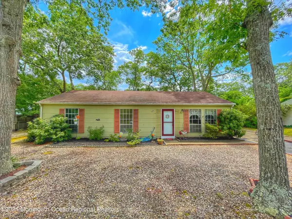 Bayville, NJ 08721,25 Pine Tree Drive