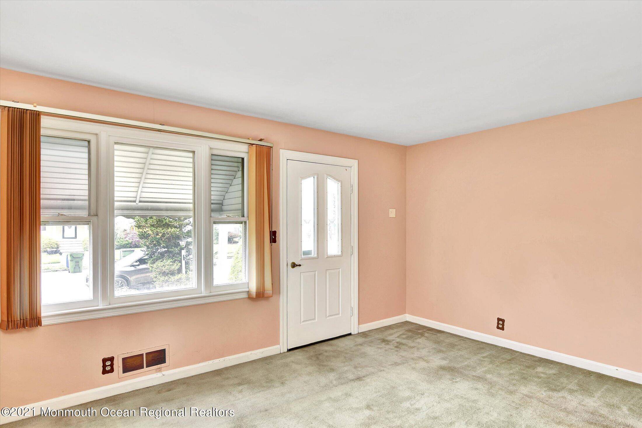 Edison, NJ 08837,84 Bloomfield Avenue
