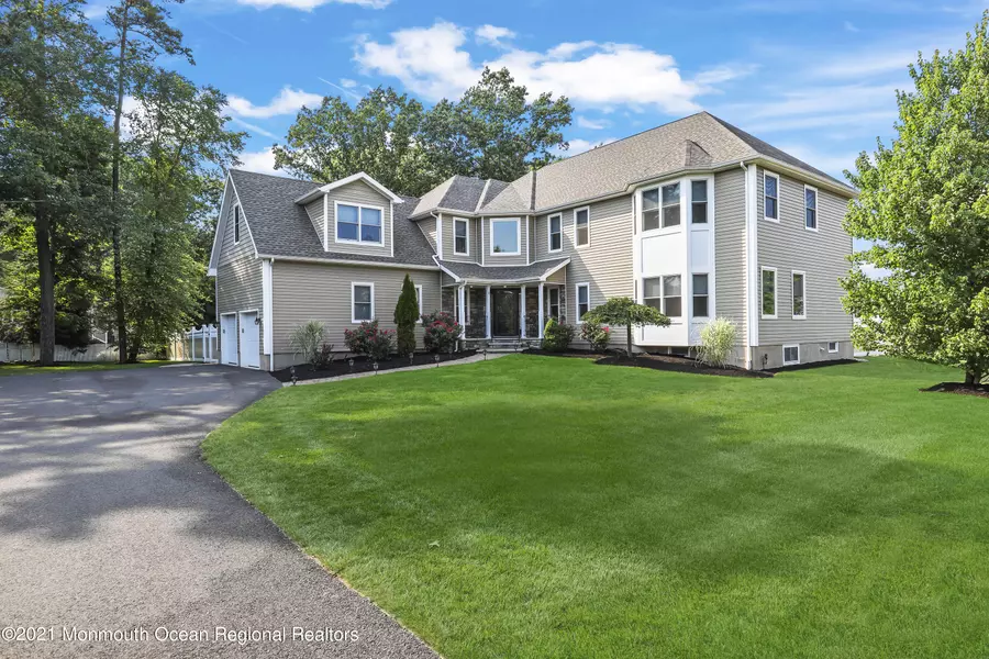 1 Millwood Court, Monroe, NJ 08831