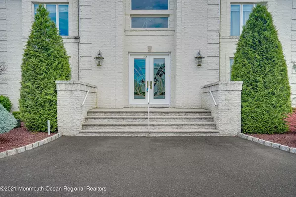 Morganville, NJ 07751,15 Igoe Road