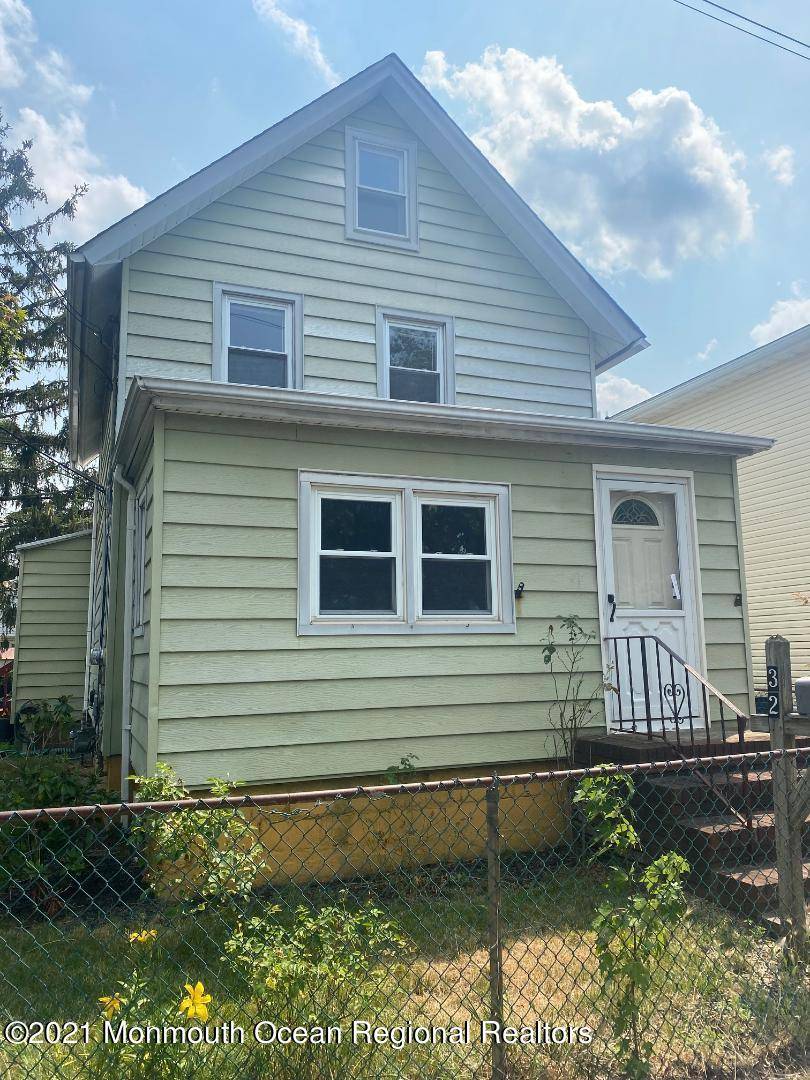 32 Saint Johns Place, Keansburg, NJ 07734