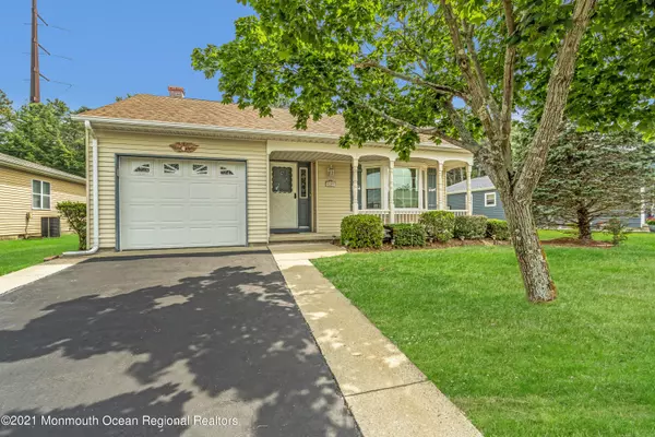 Toms River, NJ 08757,158 Pulaski Boulevard