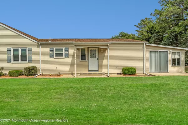 Toms River, NJ 08757,158 Pulaski Boulevard
