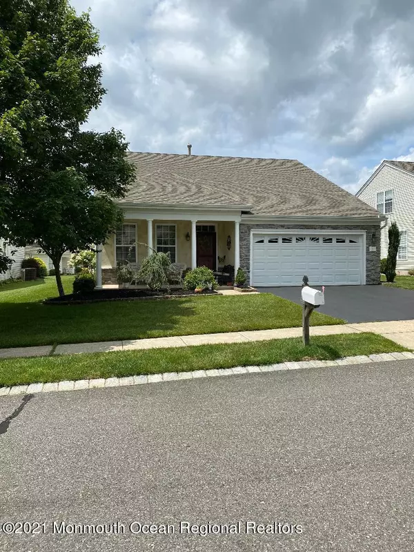 5 Pierhead Drive, Barnegat, NJ 08005