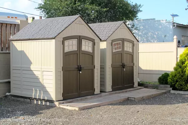 Trenton, NJ 08638,816 Spruce Street