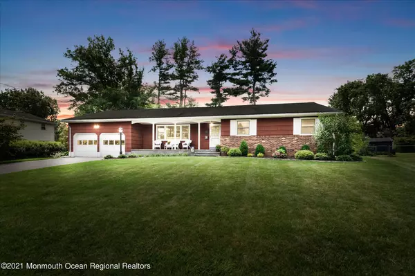 Hightstown, NJ 08520,11 Clover Lane