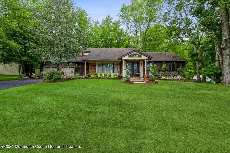 57 Millay Road, Morganville, NJ 07751