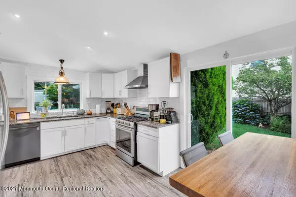 Atlantic Highlands, NJ 07716,48 Simpson Avenue