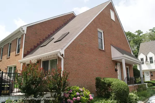 Spring Lake Heights, NJ 07762,53 Wyckham Road