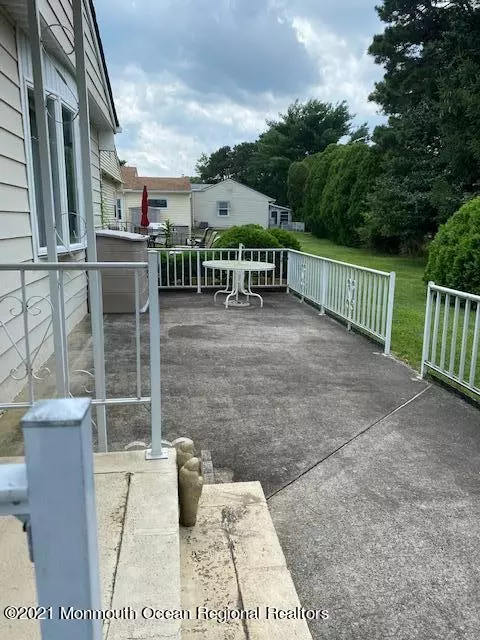 Toms River, NJ 08757,7 Saint Tropez Court