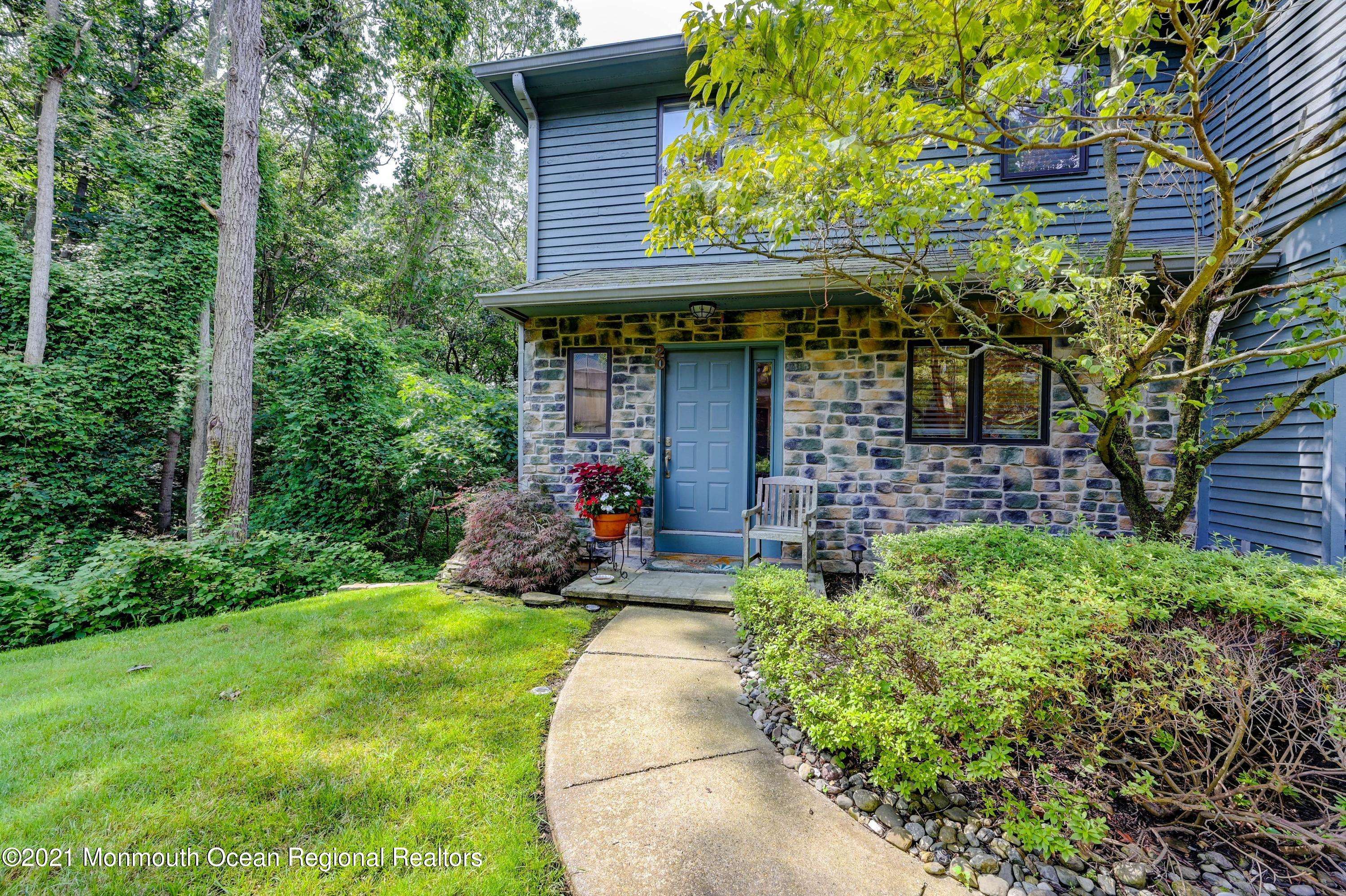 Atlantic Highlands, NJ 07716,20 Ridge Road #20