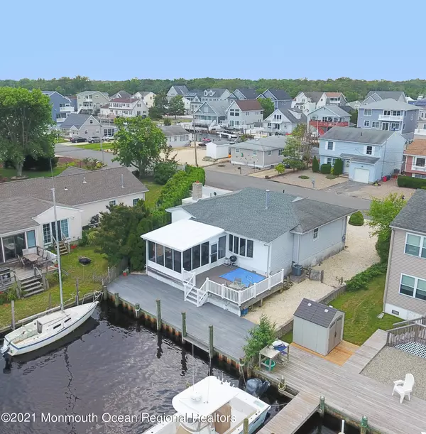 Lanoka Harbor, NJ 08734,936 Seagull Drive