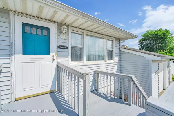 Lanoka Harbor, NJ 08734,936 Seagull Drive