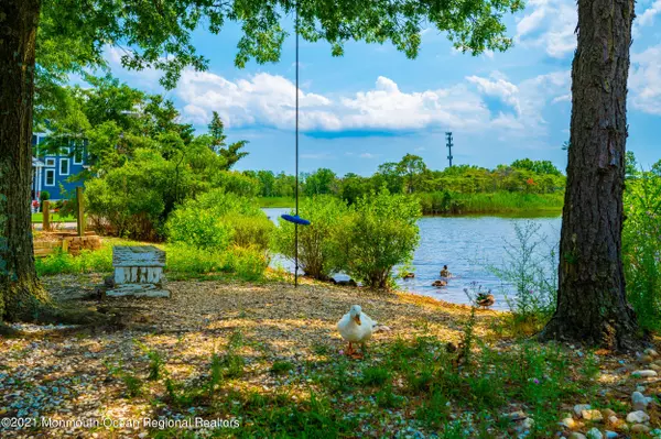 Toms River, NJ 08753,687 Golden Drive