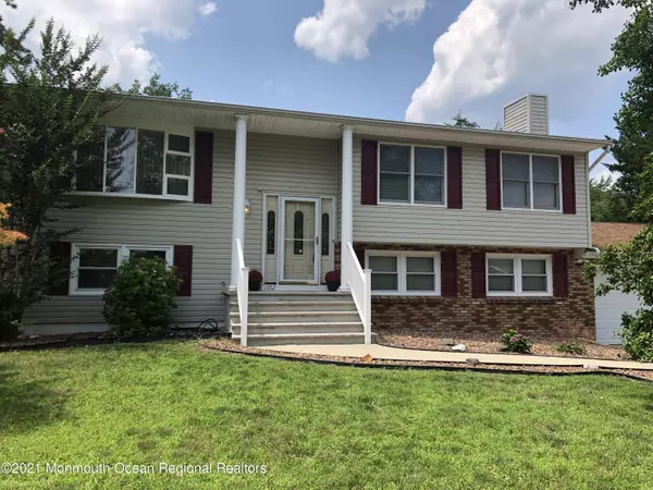 1352 Lee Way, Forked River, NJ 08731