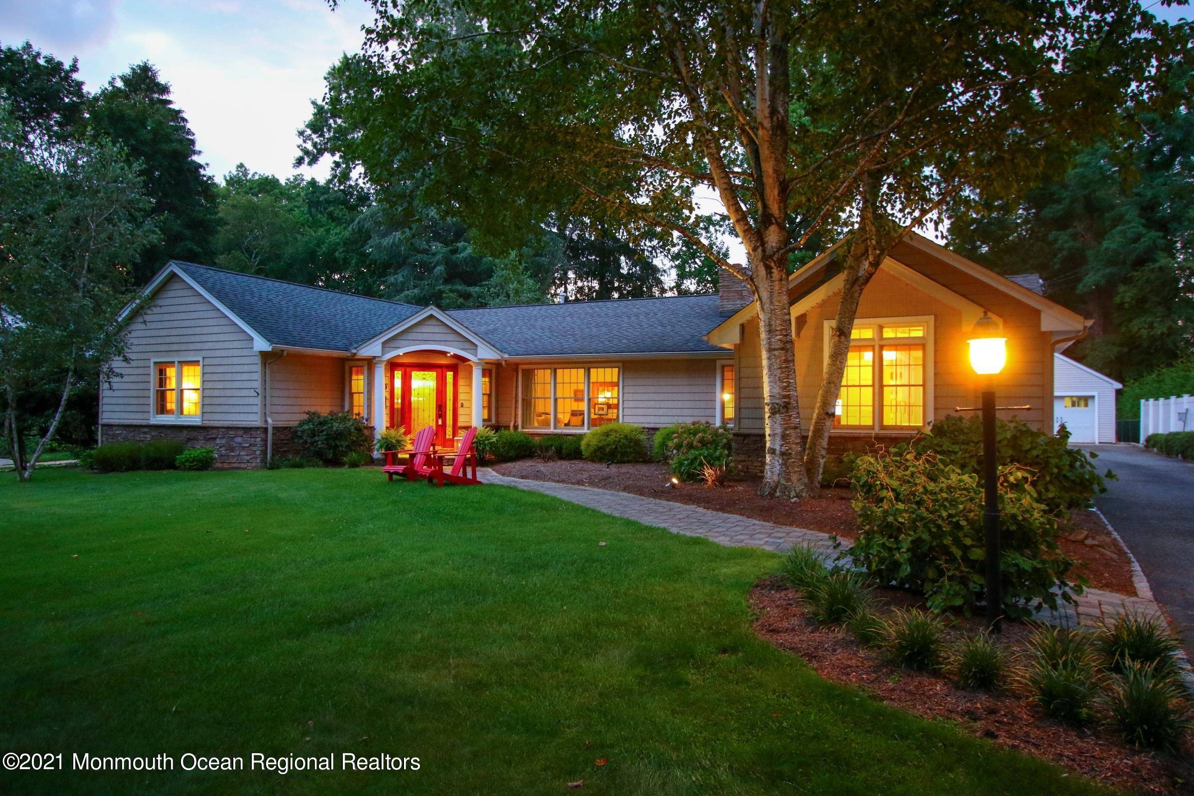 39 Kings Highway, Middletown, NJ 07748
