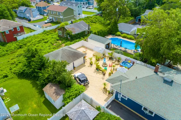 Point Pleasant Beach, NJ 08742,204 Parkway