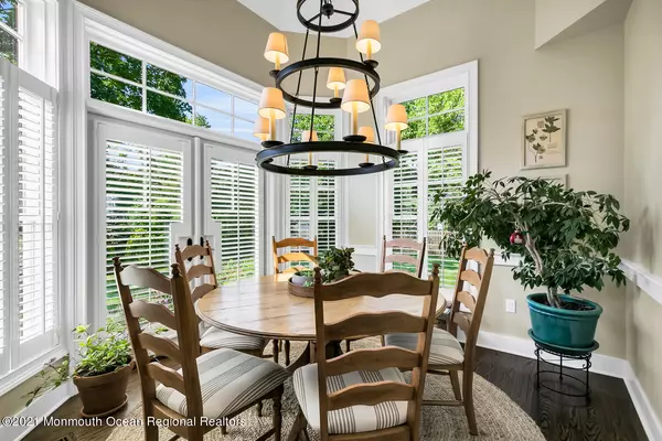 Rumson, NJ 07760,53 Ridge Road