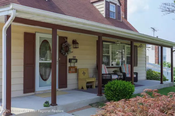 Belford, NJ 07718,350 East Road