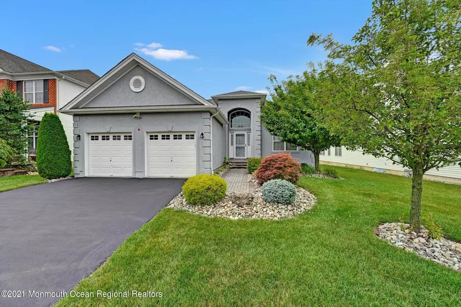 189 Tournament Drive, Monroe, NJ 08831