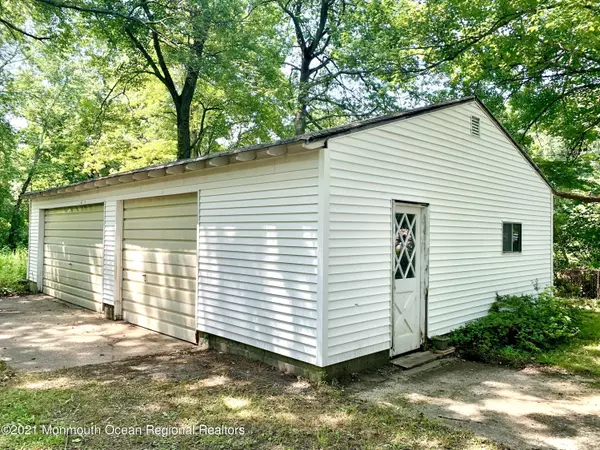 Millstone, NJ 08535,150 Disbrow Hill Road