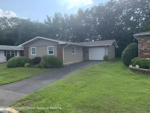 55 Markham Road, Brick, NJ 08724