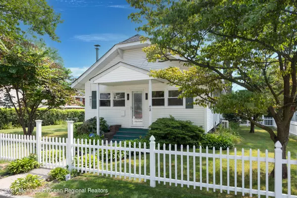 North Middletown, NJ 07748,42 Bay Avenue