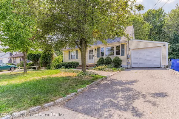 43 Piersoll Road, Old Bridge, NJ 08857