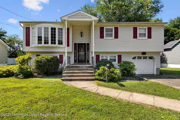 Freehold, NJ 07728,40 Moreau Avenue