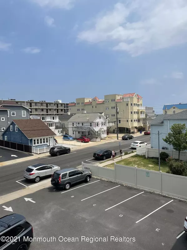 Seaside Heights, NJ 08751,45 Sampson Avenue #12