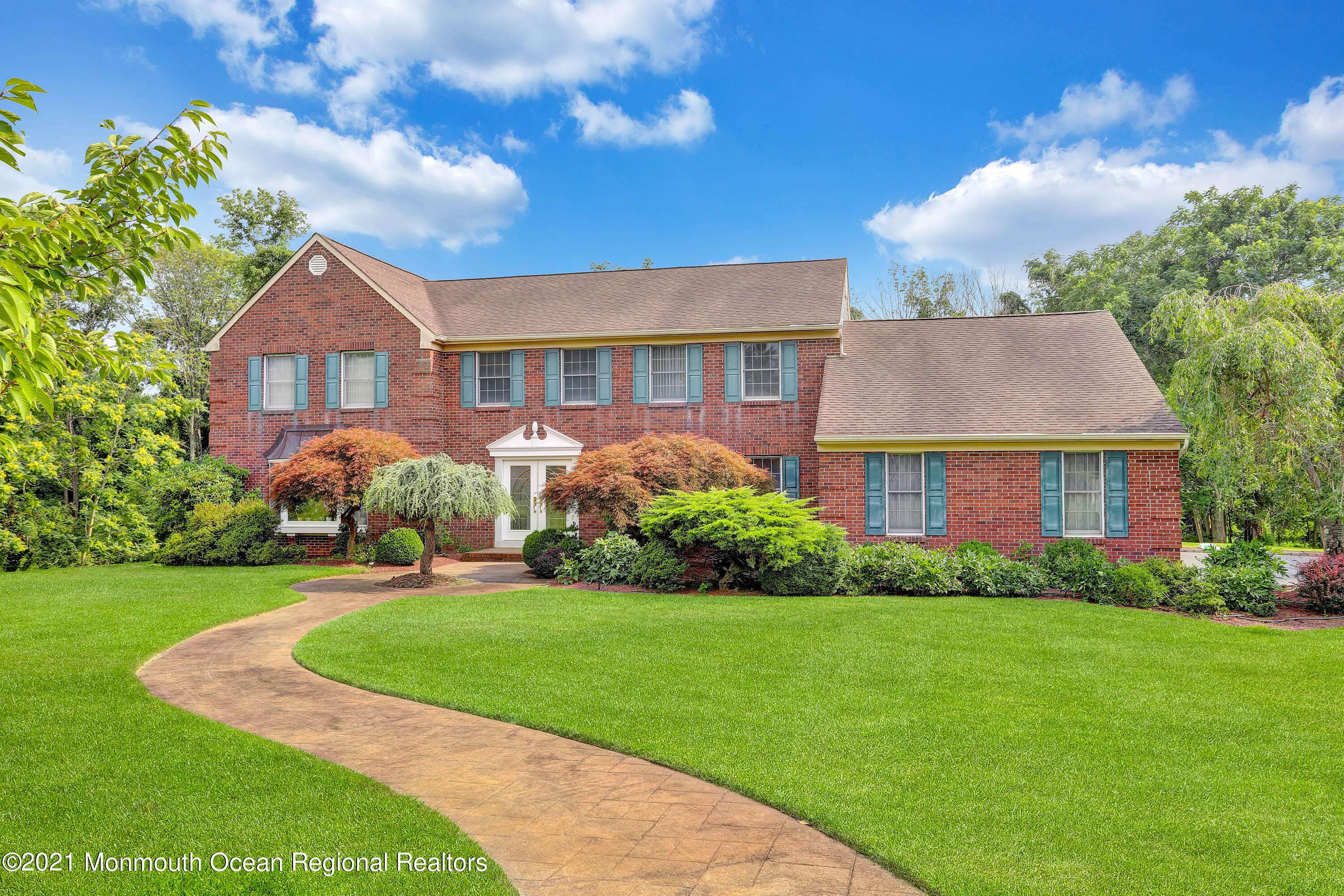 26 Red Hawk Road S, Colts Neck, NJ 07722