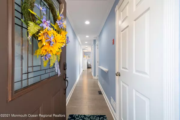 Ortley Beach, NJ 08751,2 6th Terrace #8