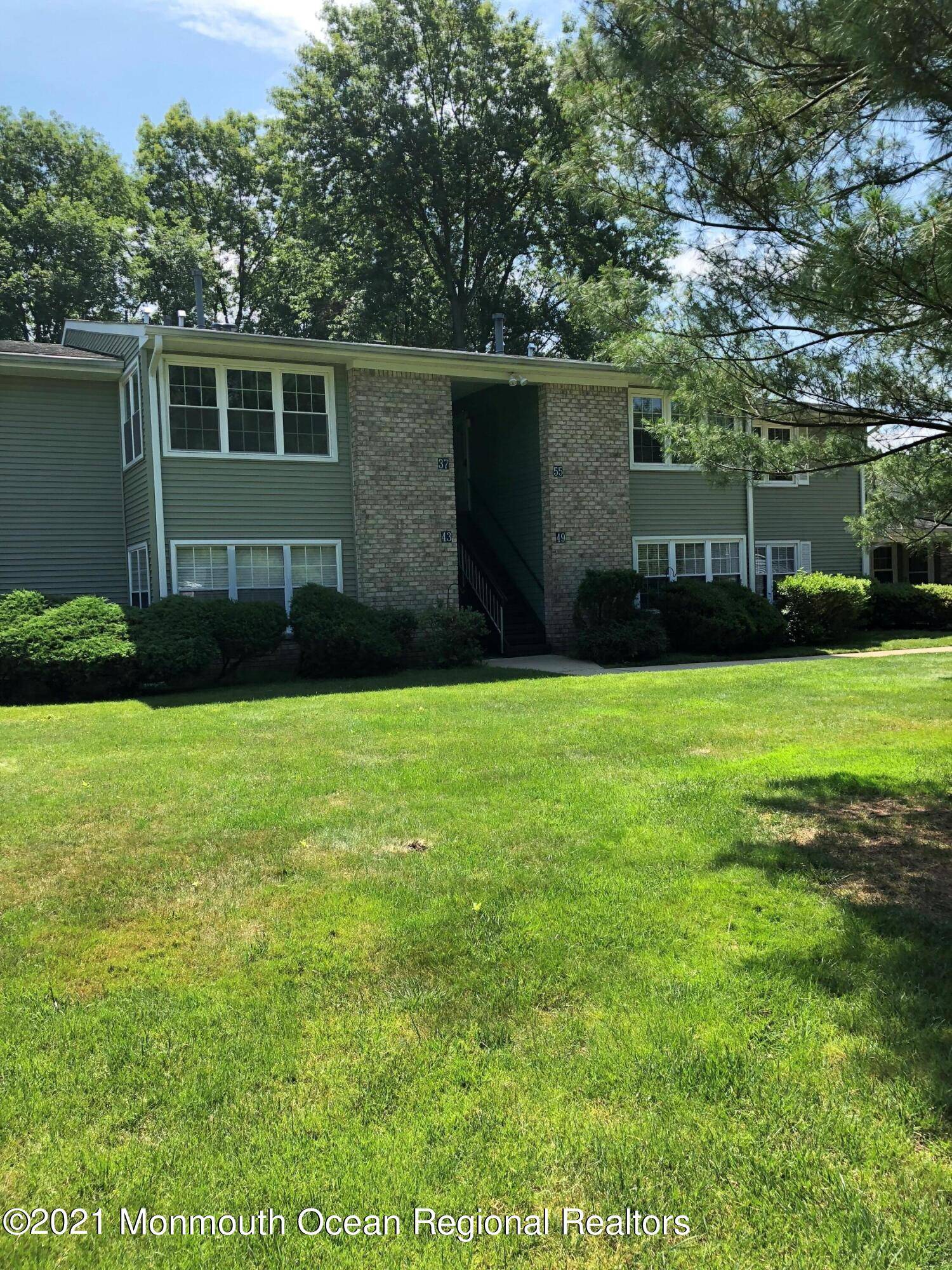 Red Bank, NJ 07701,55 Snowburry Court #292