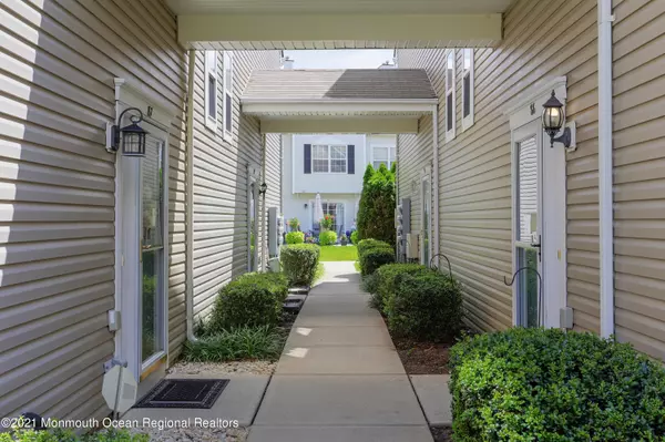 Howell, NJ 07731,88 Watson Court #1000