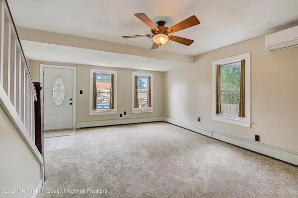 Holmdel, NJ 07733,105 Bethany Road