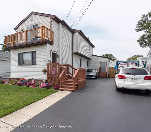 91 Myrtle Avenue, Keansburg, NJ 07734