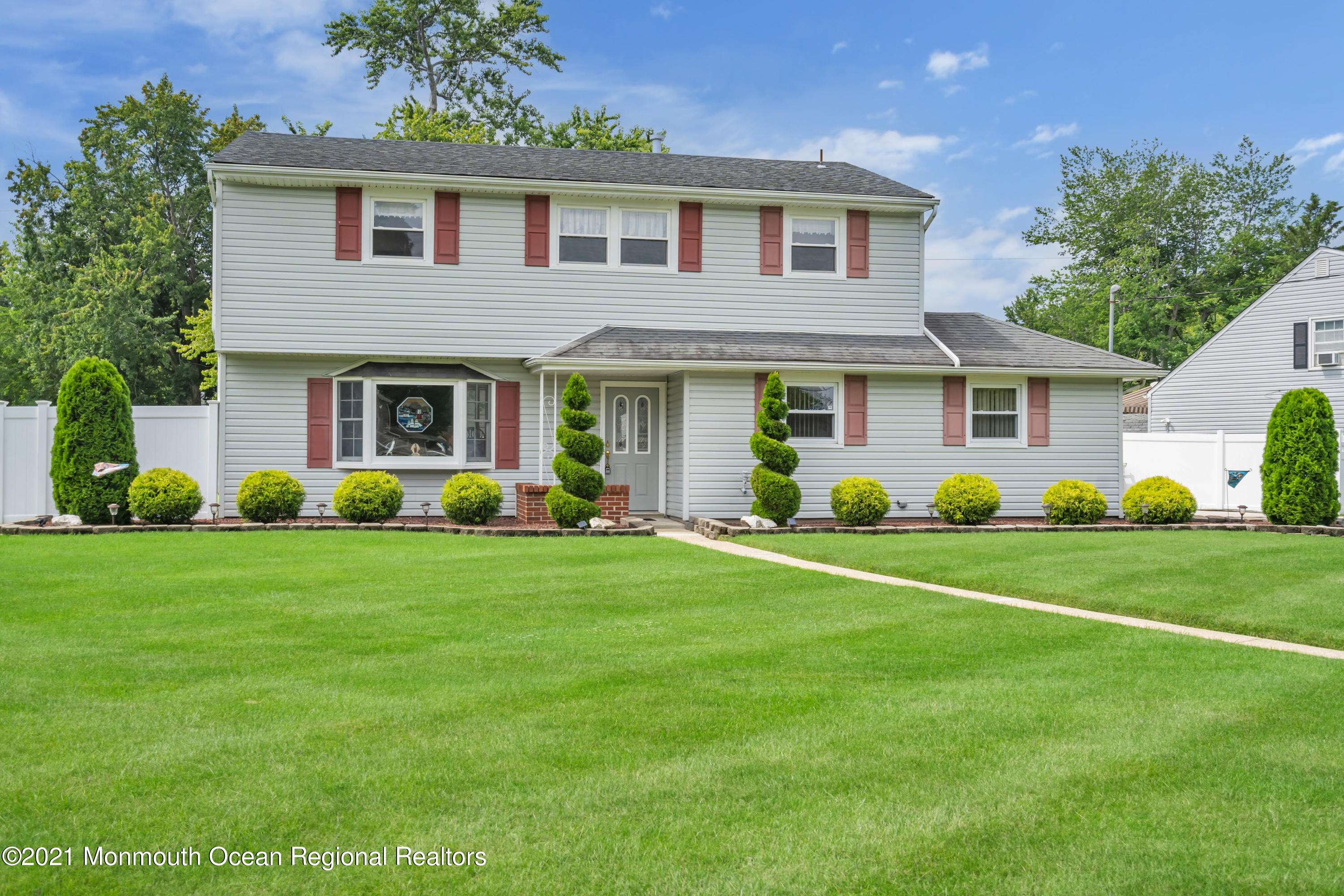 Hazlet, NJ 07730,1 Norma Place