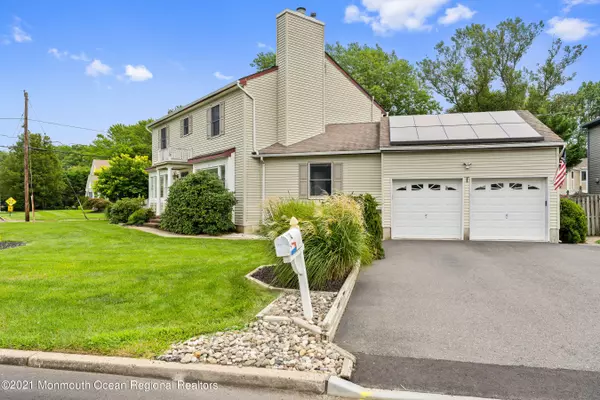 Oceanport, NJ 07757,72 Bridgewaters Drive