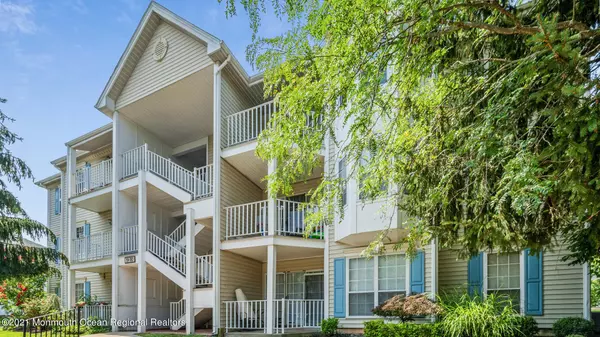 North Brunswick, NJ 08902,27 Brighton Way #A3