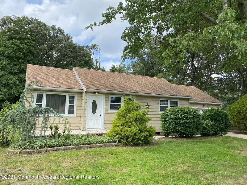 512 Clairmore Avenue, Lanoka Harbor, NJ 08734