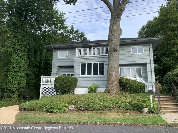 Atlantic Highlands, NJ 07716,86 E Mount Avenue