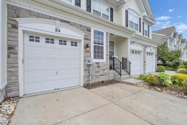 Jackson, NJ 08527,24 Brookfield Drive